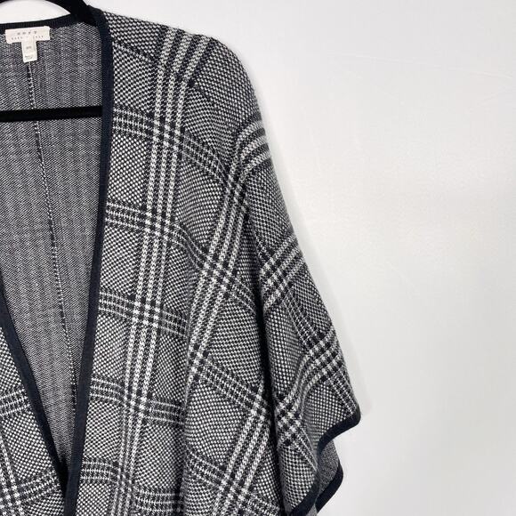 Soft Joie Black Gray Glen Plaid Wool Poncho Wrap Sweater One Size OS Shrug - Picture 3 of 11